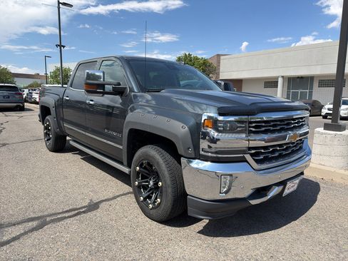 Used 2018 Chevrolet Silverado 1500 LTZ w/ LTZ Plus Package AWD/4WD image 3