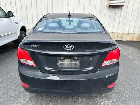 Used 2015 Hyundai Accent GLS FWD image 5