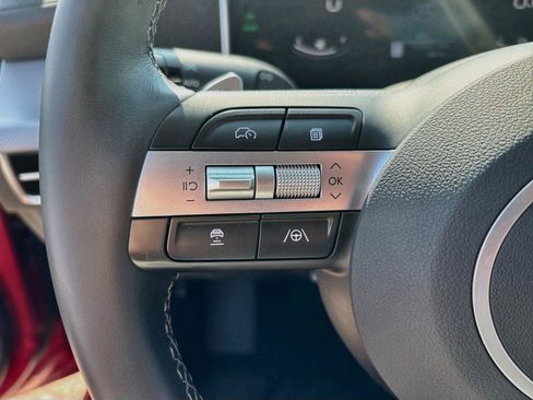 Certified 2025 Hyundai Sonata SEL FWD image 32