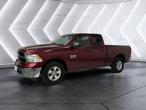 Used 2024 RAM 1500 Classic SLT RWD image 3