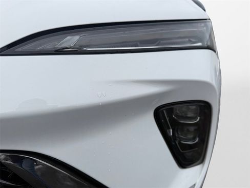 Used 2024 Buick Envision Sport Touring image 22