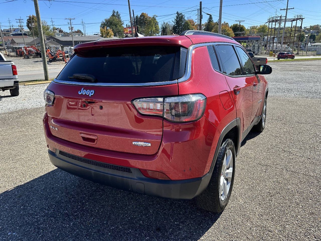 Used 2018 Jeep Compass Latitude w/ Popular Equipment Group AWD/4WD image 15