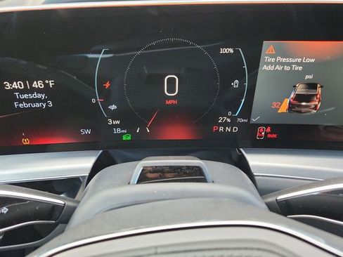New 2026 Cadillac Lyriq V AWD/4WD image 14