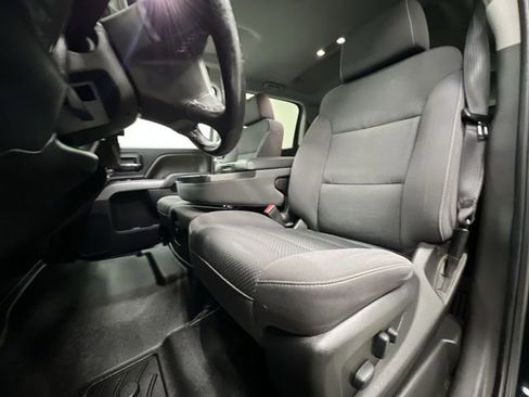 Used 2018 Chevrolet Silverado 1500 LT w/ All Star Edition image 17