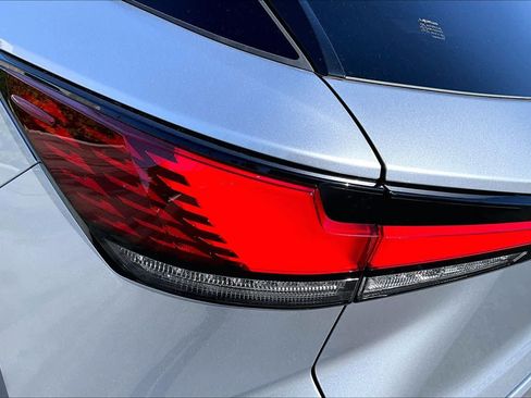 New 2026 Lexus RX 450h Premium image 12