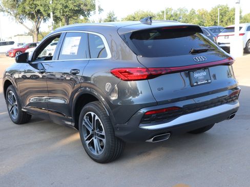 Used 2025 Audi Q5 Premium Plus image 13