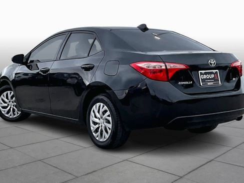 Used 2018 Toyota Corolla LE image 12
