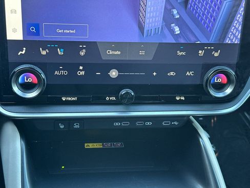 Used 2023 Lexus RZ 450e Premium w/ Technology Package image 24