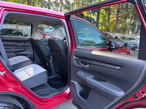 Certified 2025 Honda CR-V LX image 16