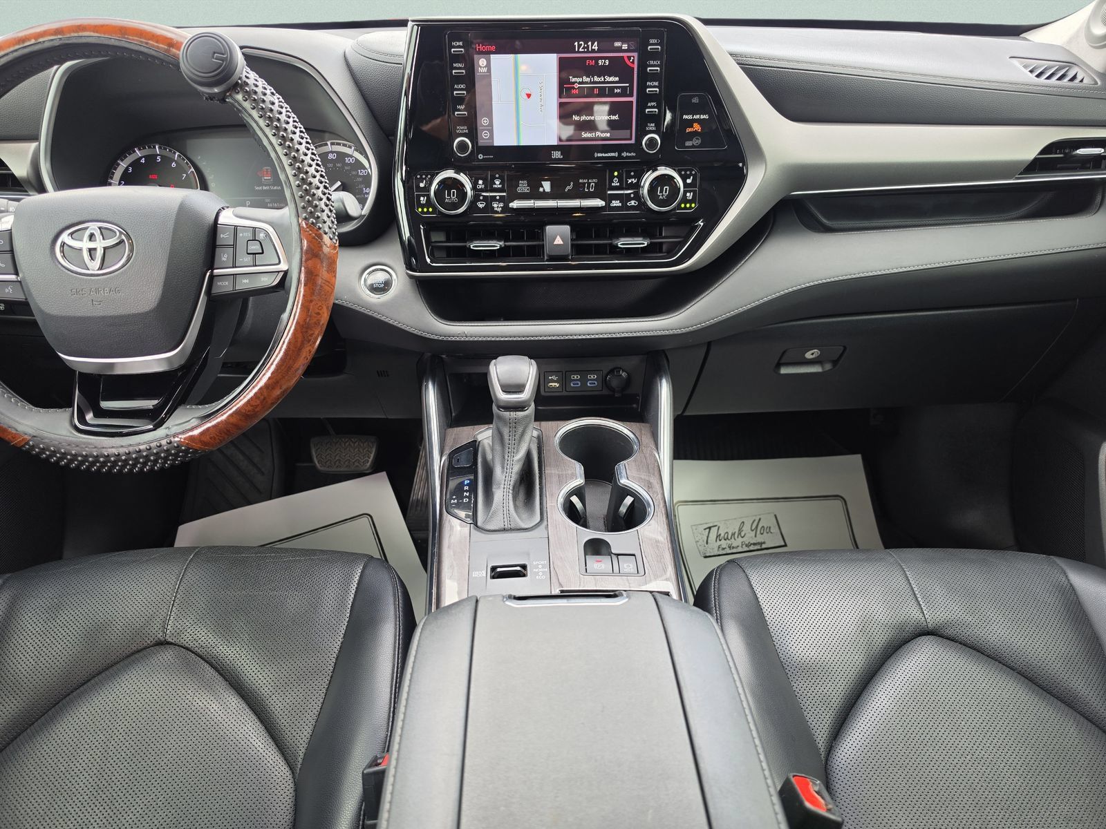 Used 2022 Toyota Highlander Limited FWD image 22