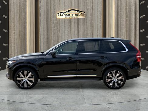 Used 2025 Volvo XC90 T8 Ultra w/ Protection Package Premier AWD/4WD image 4