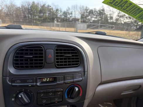 Used 2001 Hyundai Sonata image 18