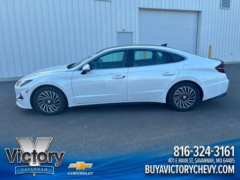 Used 2021 Hyundai Sonata Limited FWD image 1