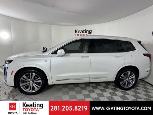 Used 2023 Cadillac XT6 Premium Luxury w/ Technology Package image 8