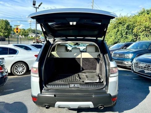 Used 2014 Land Rover Range Rover Sport HSE image 11