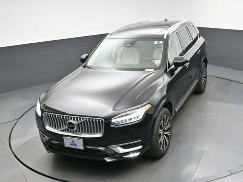 Used 2023 Volvo XC90 B6 Plus w/ Protection Package AWD/4WD image 19