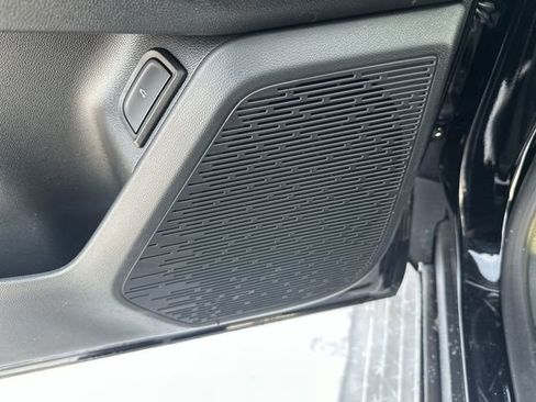 New 2026 Chevrolet Equinox LT w/ Convenience Package II image 25