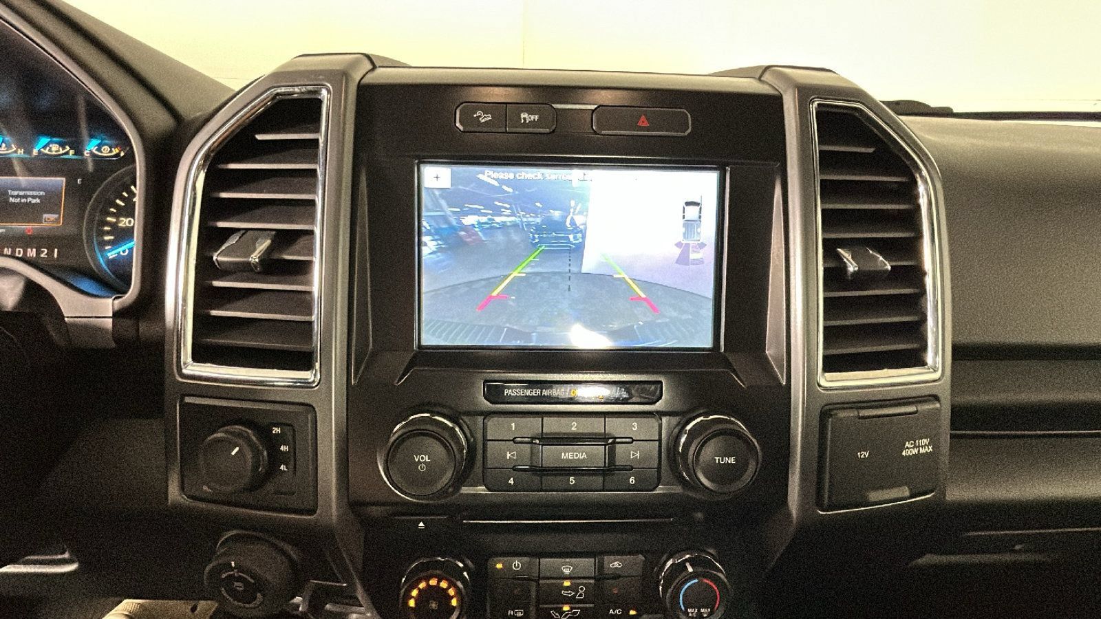 Used 2016 Ford F150 XLT w/ Equipment Group 302A Luxury AWD/4WD image 26