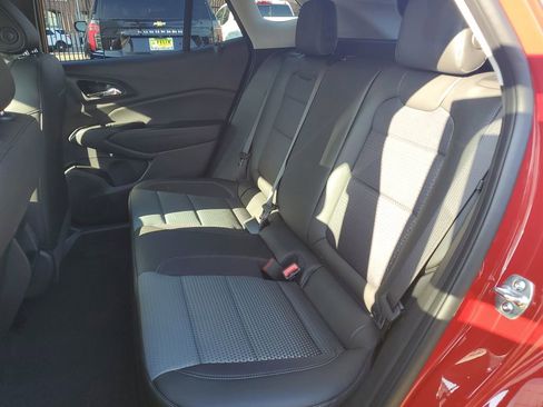 New 2026 Chevrolet Trax LT image 13