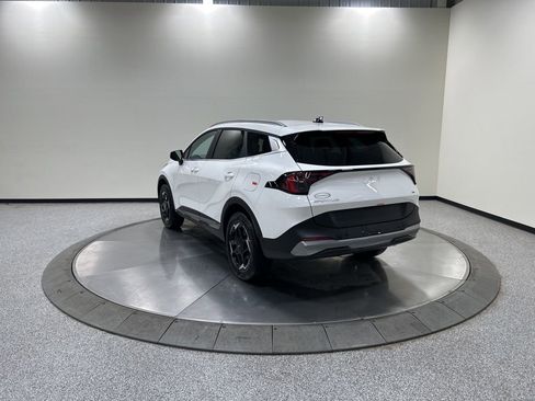 New 2026 Kia Sportage EX AWD/4WD image 8
