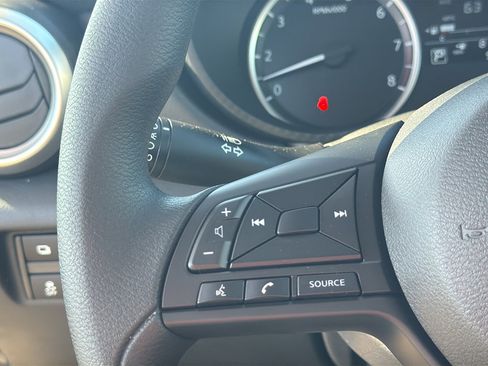 New 2025 Nissan Versa S image 18