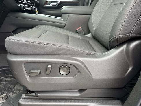 New 2026 Chevrolet Tahoe LS RWD image 17