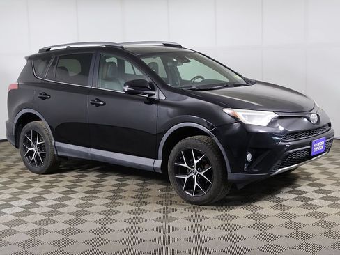 Used 2017 Toyota RAV4 SE AWD/4WD image 42