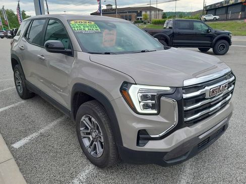 Used 2026 GMC Terrain Elevation AWD/4WD image 3