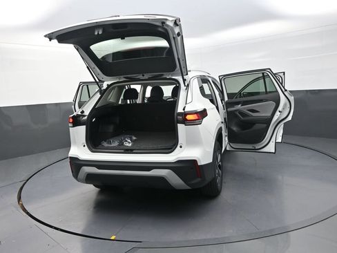 New 2026 Volkswagen Tiguan S image 34