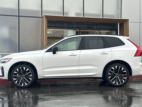 New 2026 Volvo XC60 B5 Ultra w/ Protection Package Premier image 5