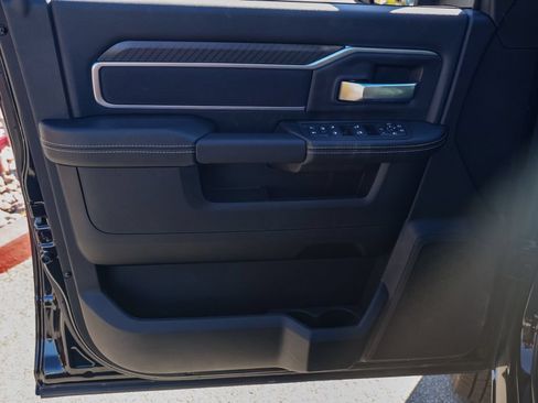New 2026 RAM 3500 Big Horn AWD/4WD image 22
