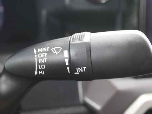 Used 2024 Toyota Tacoma TRD Sport AWD/4WD image 39