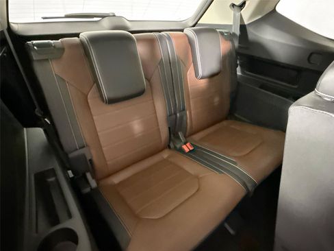 Used 2022 Volkswagen Atlas SEL Premium AWD/4WD image 44