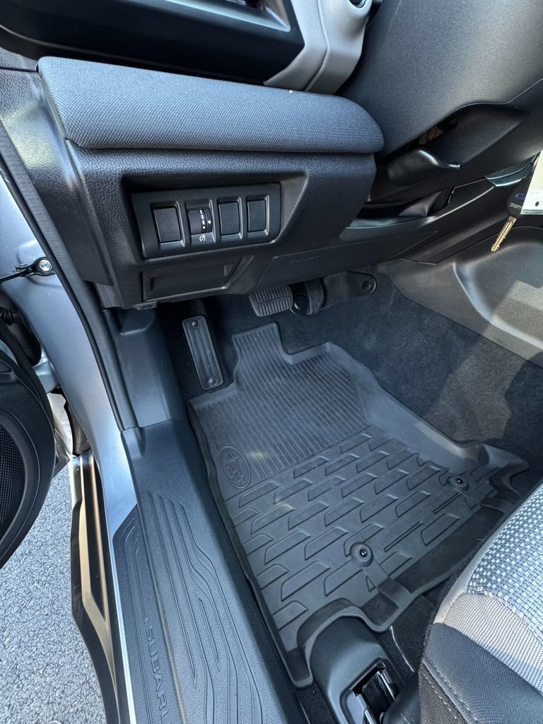 Certified 2024 Subaru Outback Premium AWD/4WD image 15