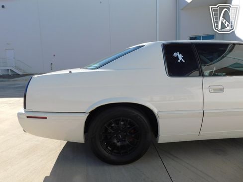 Used 2002 Cadillac Eldorado Collector's Edition image 27