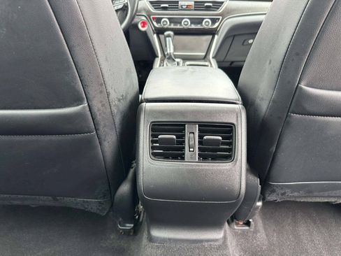 Used 2018 Honda Accord EX-L image 15