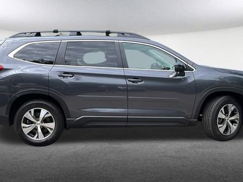 Certified 2023 Subaru Ascent Premium w/ Convenience Package AWD/4WD image 18