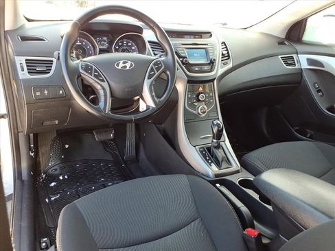 Used 2015 Hyundai Elantra SE w/ Option Group 03 image 22