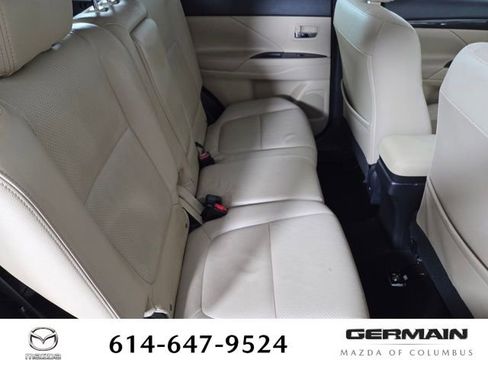 Used 2018 Mitsubishi Outlander GT AWD/4WD image 22
