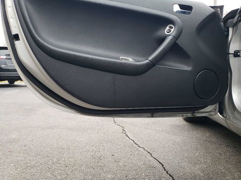 Used 2006 Pontiac Solstice Convertible w/ Power Package image 18