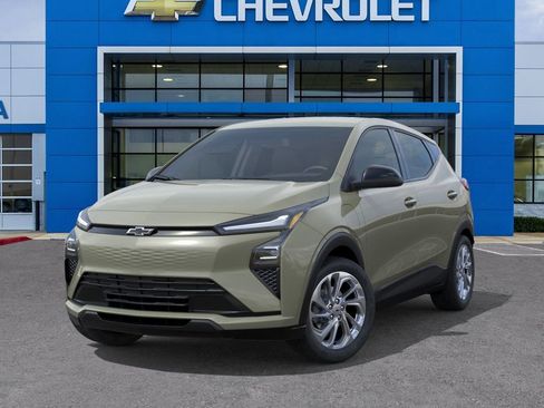 New 2027 Chevrolet Bolt LT w/ Comfort Package FWD image 6
