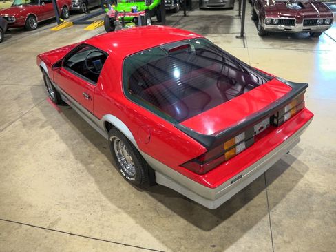 Used 1986 Chevrolet Camaro LT image 16