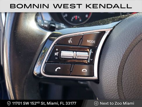 Used 2023 Kia Seltos EX image 29