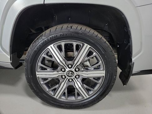 Certified 2023 Toyota Sequoia Capstone AWD/4WD image 20
