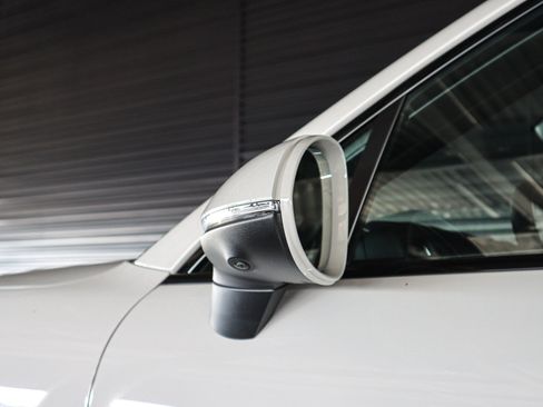 Used 2026 Porsche Cayenne S image 28