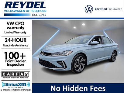 Certified 2025 Volkswagen Jetta SEL