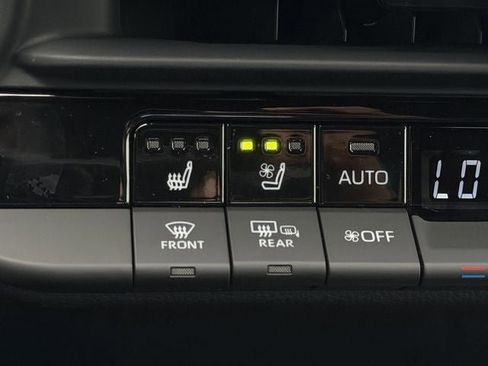 New 2026 Toyota Crown XLE AWD/4WD image 14