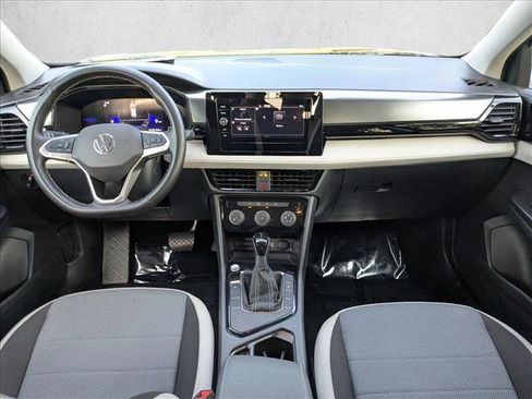 Used 2025 Volkswagen Taos S FWD image 16