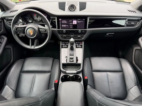 Certified 2024 Porsche Macan S image 14