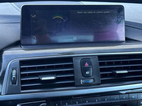 Used 2018 BMW 430i Convertible RWD image 19